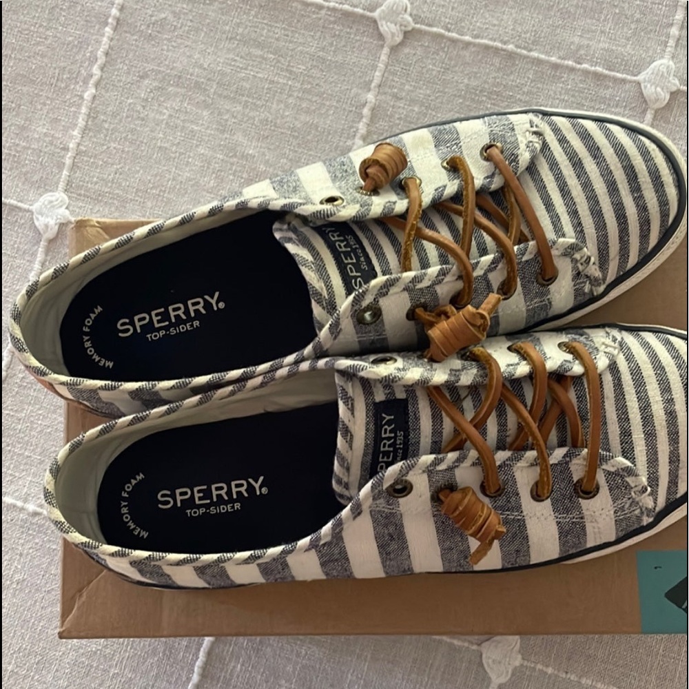 Sperry topsiders, super cute and comfy.